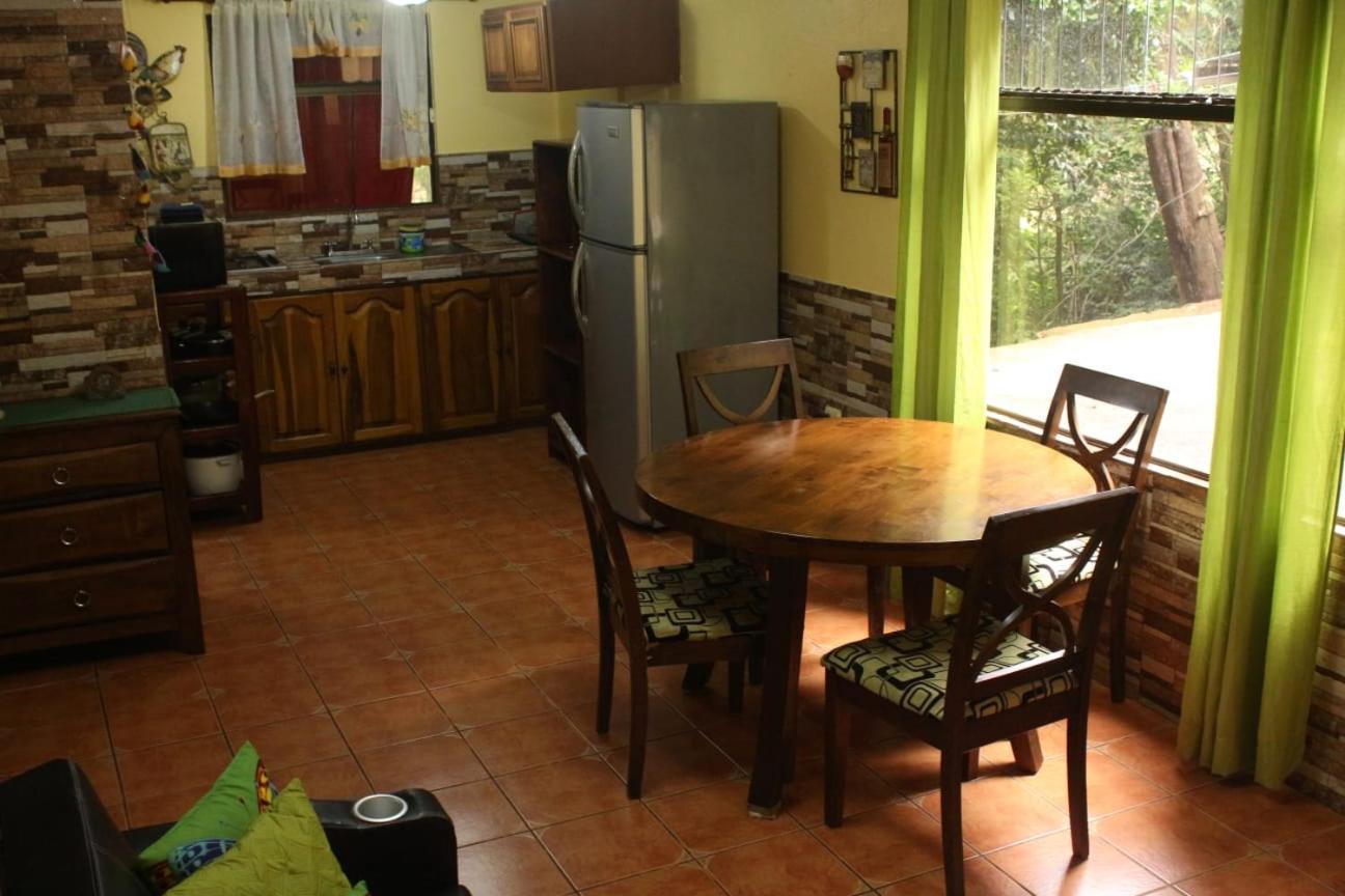Lunas Del Poas Chalet Bajos del Tigre