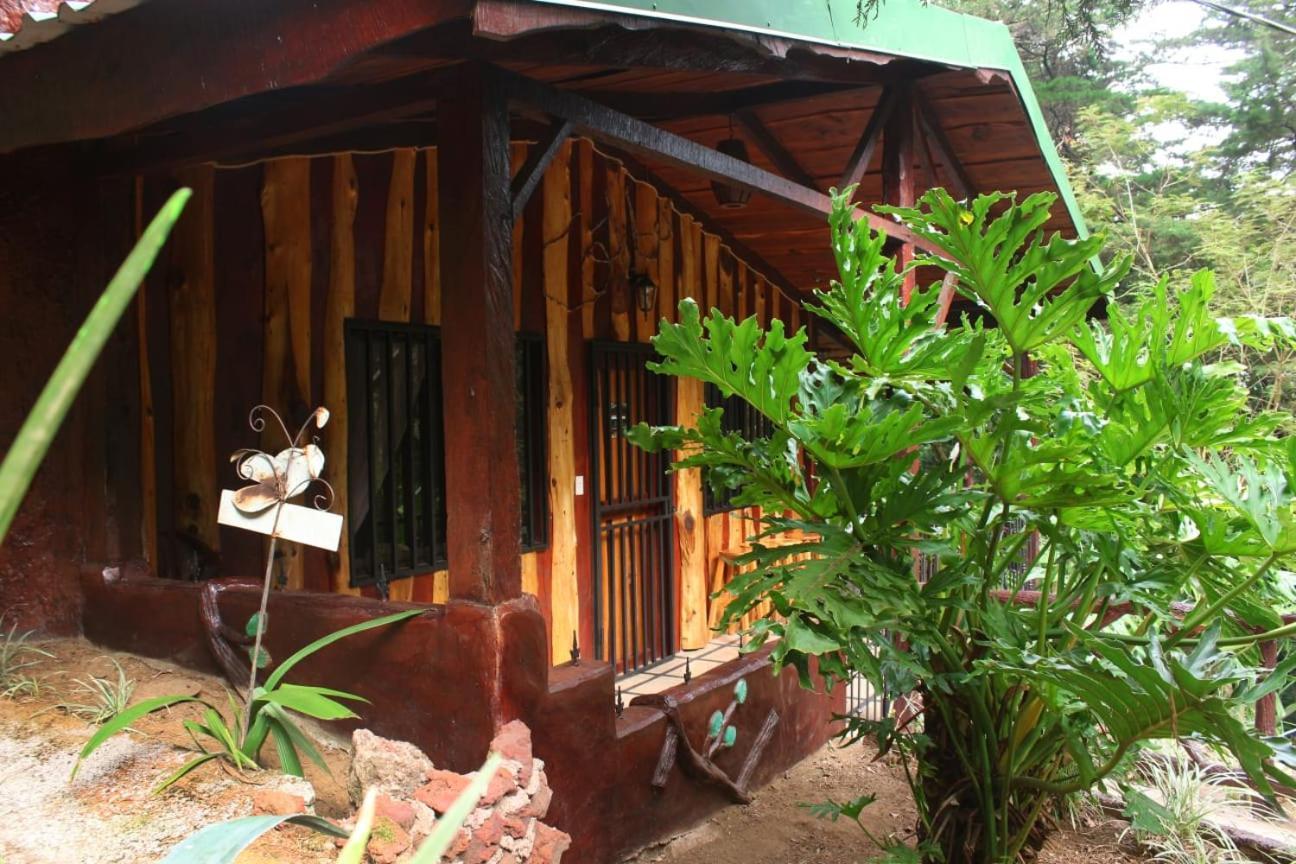 Lunas Del Poas Chalet *