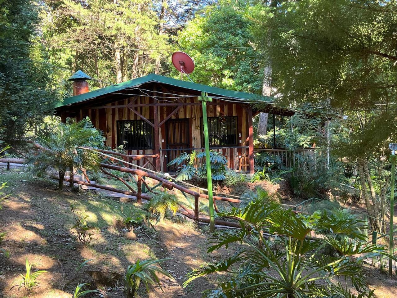 Lunas Del Poas Chalet Bajos del Tigre